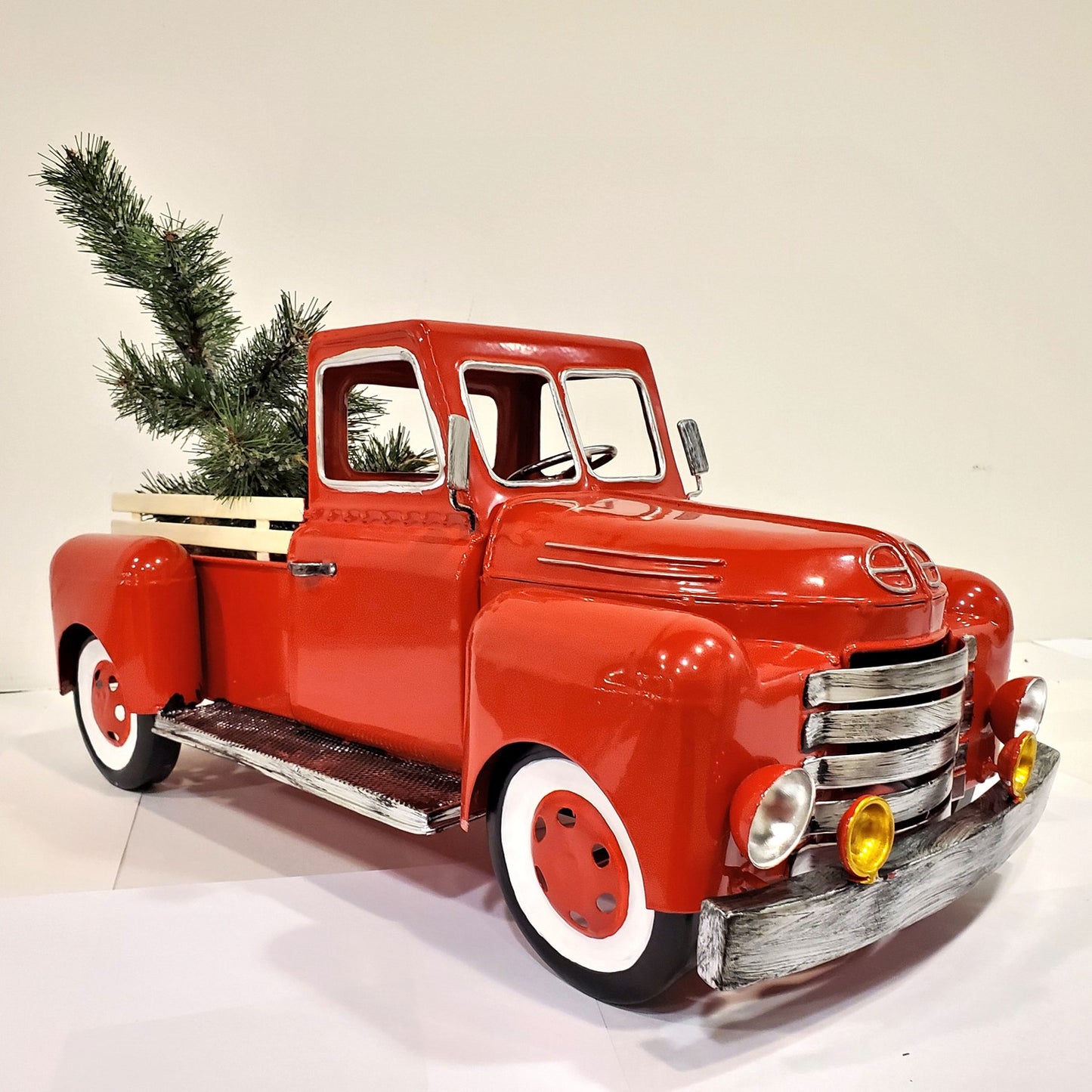 36" Red Metal Christmas Pickup Truck